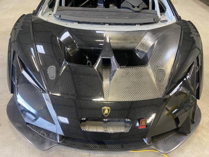 Covering complet sur une Lamborghini Huracan du Rhône