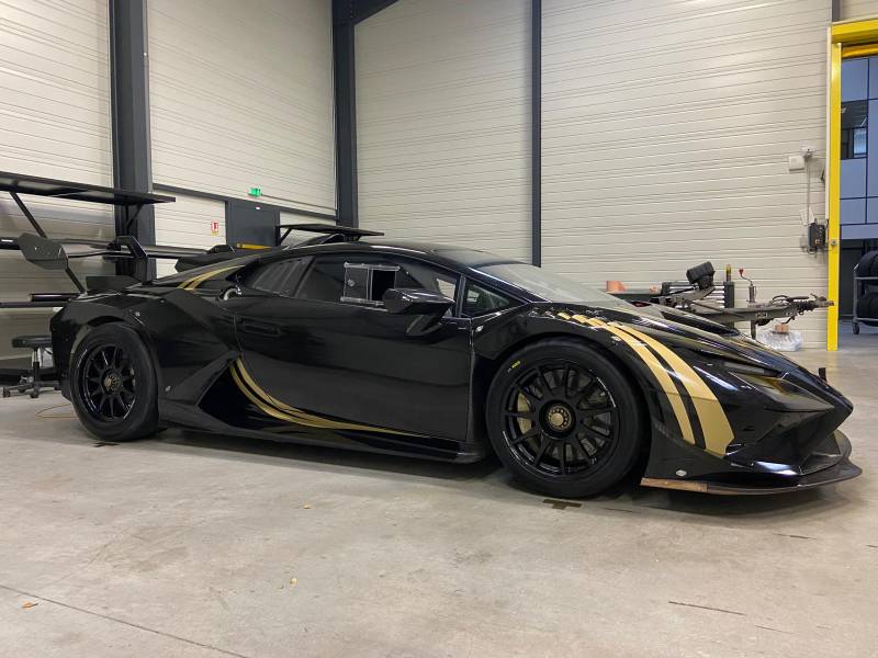 Covering complet sur une Lamborghini Huracan du Rhône