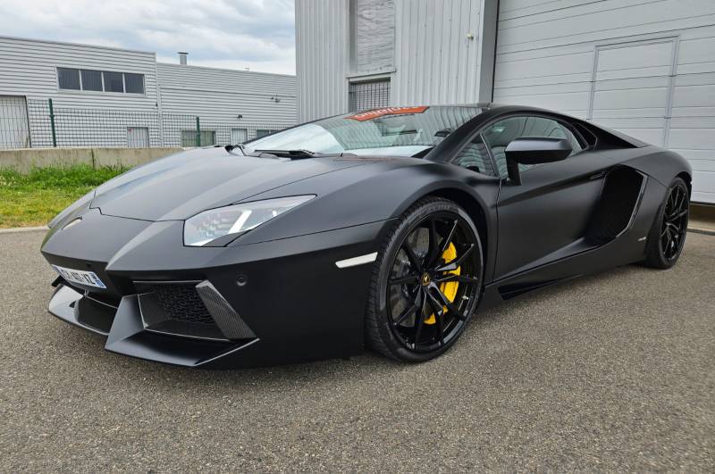 PPF complet pour une Lamborghini Aventador 5Oth dans le Rhône