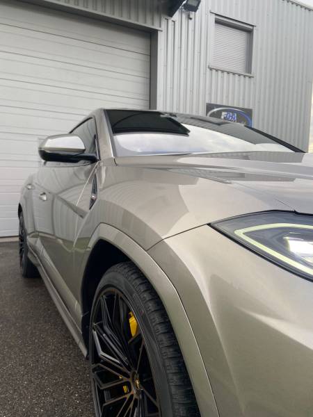 Protection PPF complète pour un Lamborghni Urus de Lyon