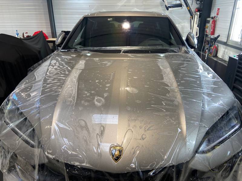 Protection PPF complète pour un Lamborghni Urus de Lyon