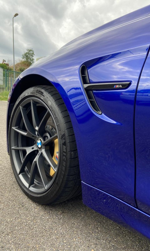 Protection carrosserie PPF sur une BMW M4CS de Lyon